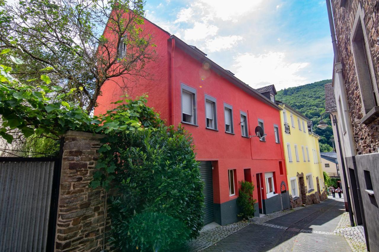 Apartment Mit Kleinem Innenhof Im Erdgeschoss Fuer Bis Zu 4 Personen Klotten Kültér fotó