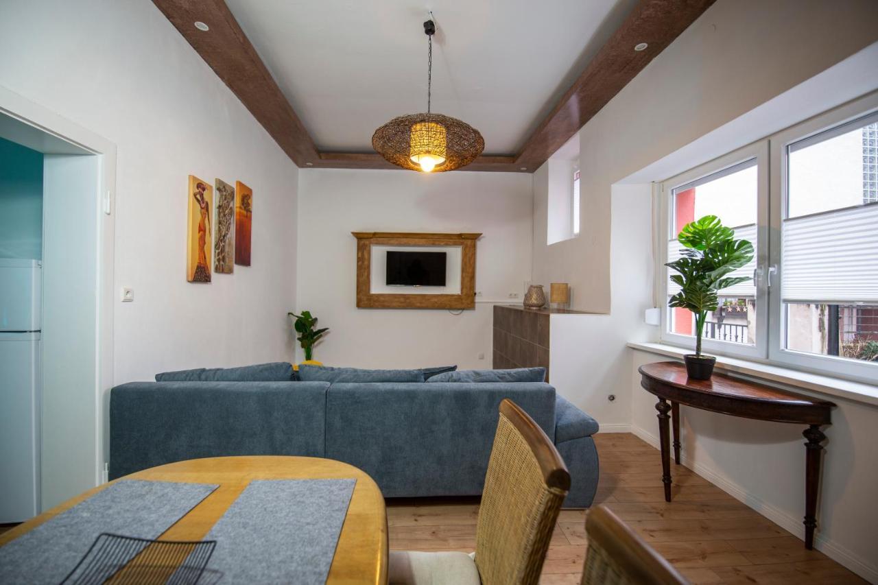 Apartment Mit Kleinem Innenhof Im Erdgeschoss Fuer Bis Zu 4 Personen Klotten Kültér fotó